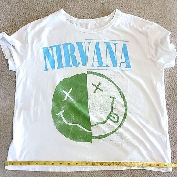 Nirvana White Blue Green Distressed Graphic Crop T-Shirt Top - Size Large - Picture 6 of 8